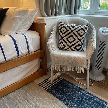 Squirrel House B&B High Wycombe Zewnętrze zdjęcie